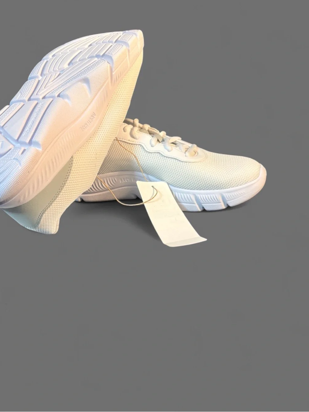 Lightweight Women's White Athletic Sneakers